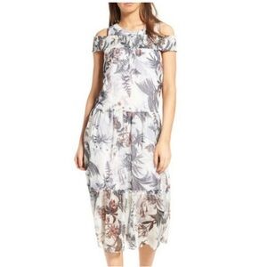 Chelsea28 Cold Shoulder Midi Dress